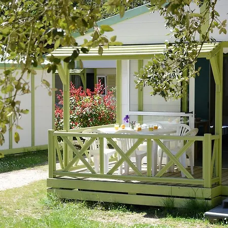 Bungalows Turismar Village Holiday park *